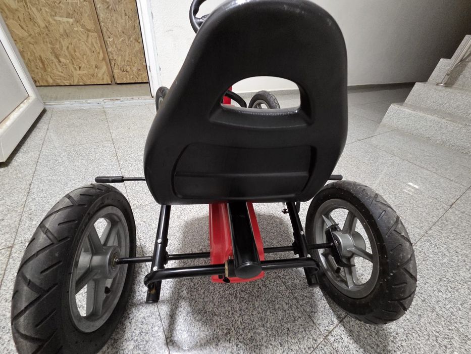 Kart cu pedale ramiz STAR, roti pompa, 113x60x65cm,