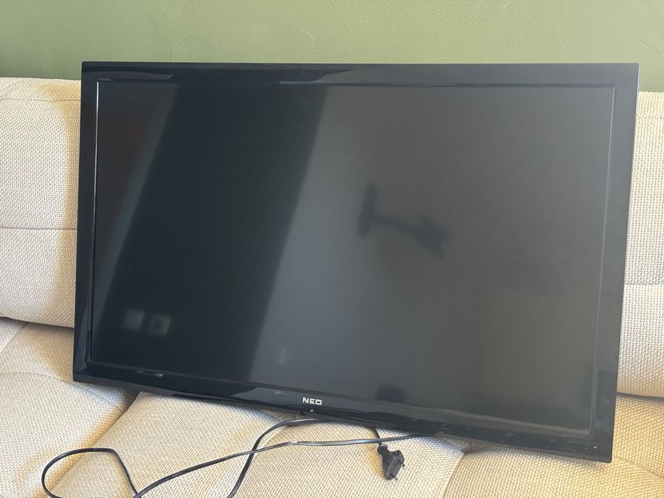 Телевизия Neo 32 инч