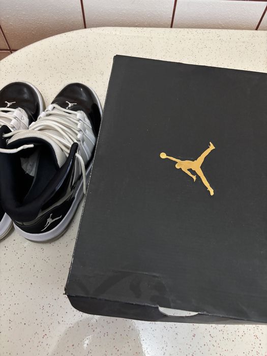 Vand jordan aura max