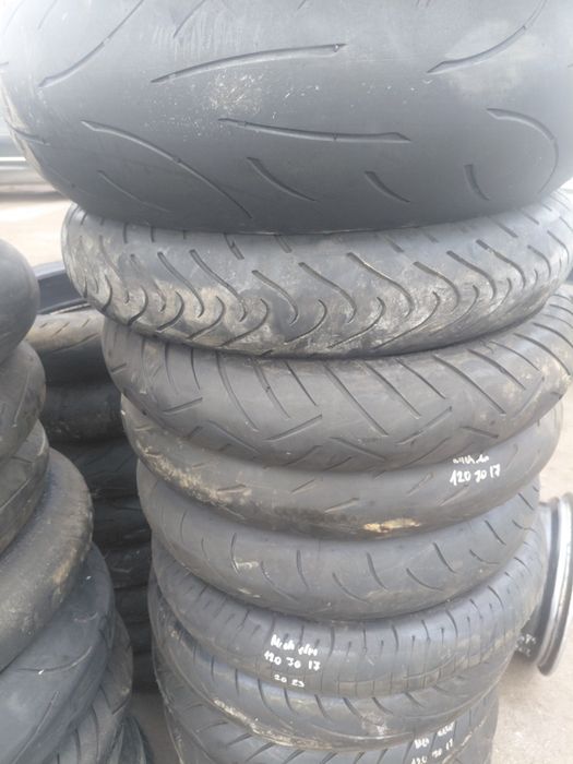 Моторни 70 броя гуми. На ЕДРО