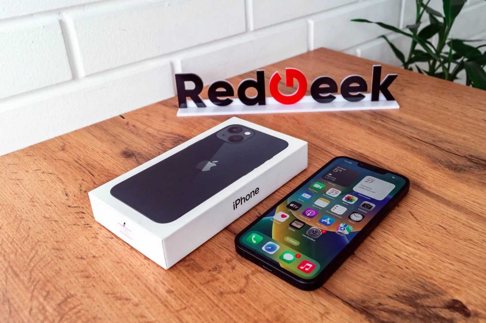 iPhone 13 128Gb Черный Рассрочка  Гарантия  Магазин Red Geek