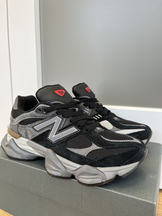 New Balance 9060 BLK