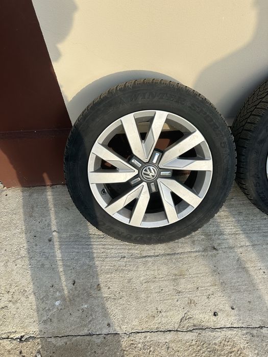 Jenti auto cu anvelope wolksvagen 205/55/16 cu senzori de presiune