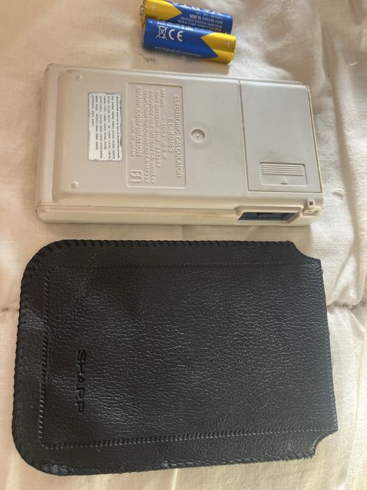 Calculator sharp / rezervat/