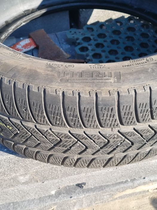 Pirelli Scorpion 315 275