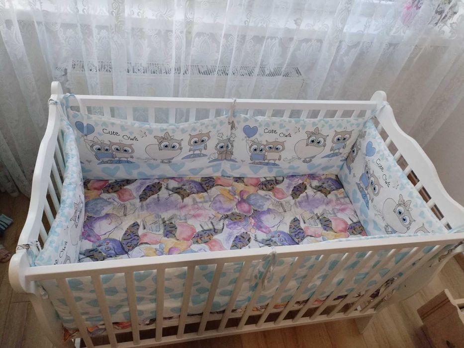 Patut bebe nou lemn masiv