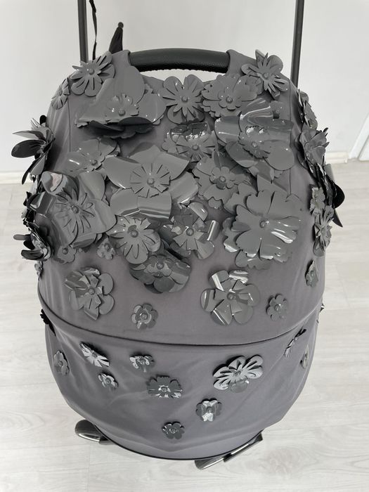 Cybex Priam/e-Priam 3 кош за новородено Lux Simply Flowers