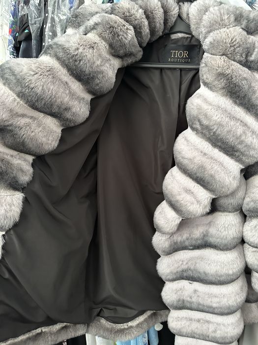 Продам шубку от Tior