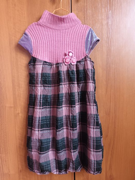 Дрехи за момиче ръст 134 см.