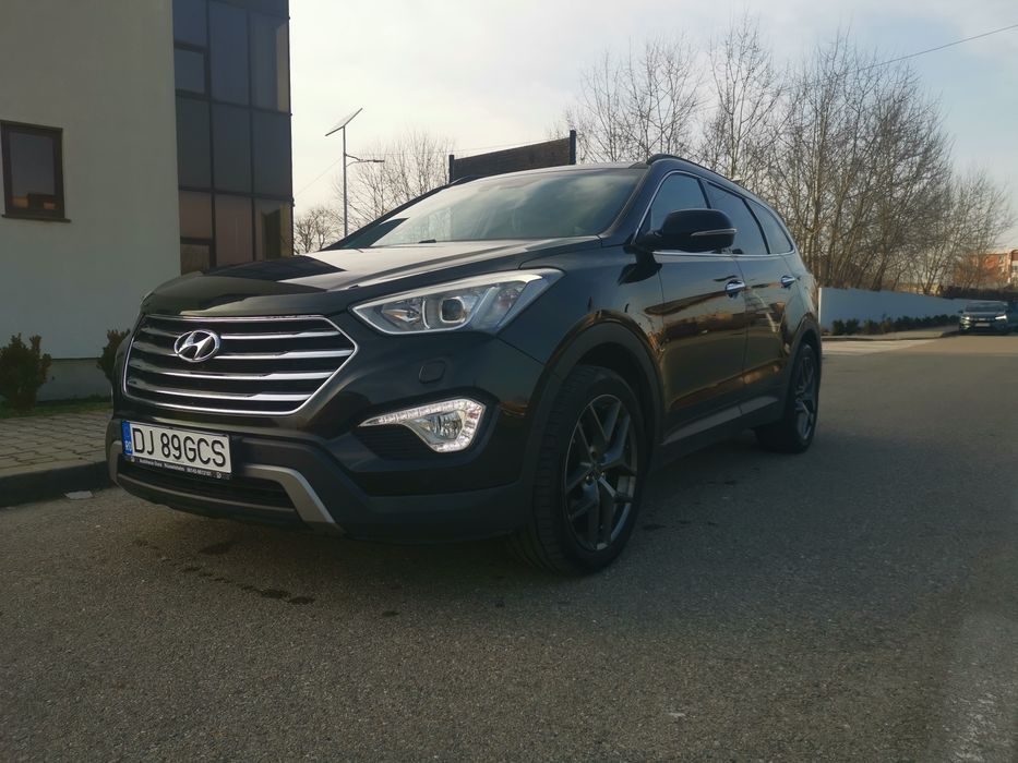 Hyundai Grand Santa Fe - EXECUTIVE FULL