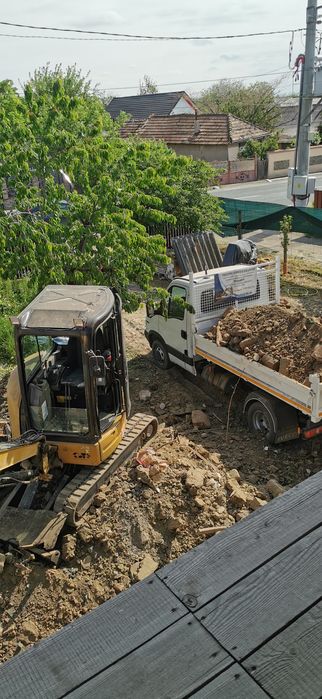 Prestari servicii cu miniexcavator și camioneta basculabila