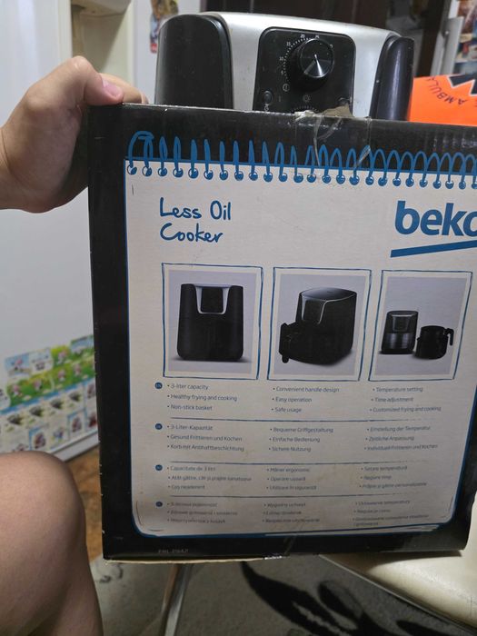 Friteuza cu aer cald beko