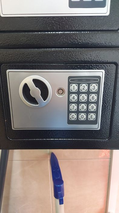 Зарядна станция за GSM-и