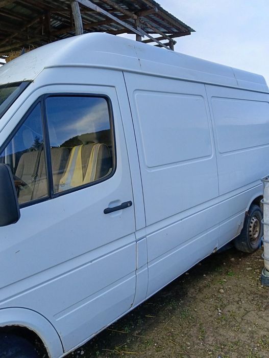 Продавам Мерцедес спринтер 308 и 312