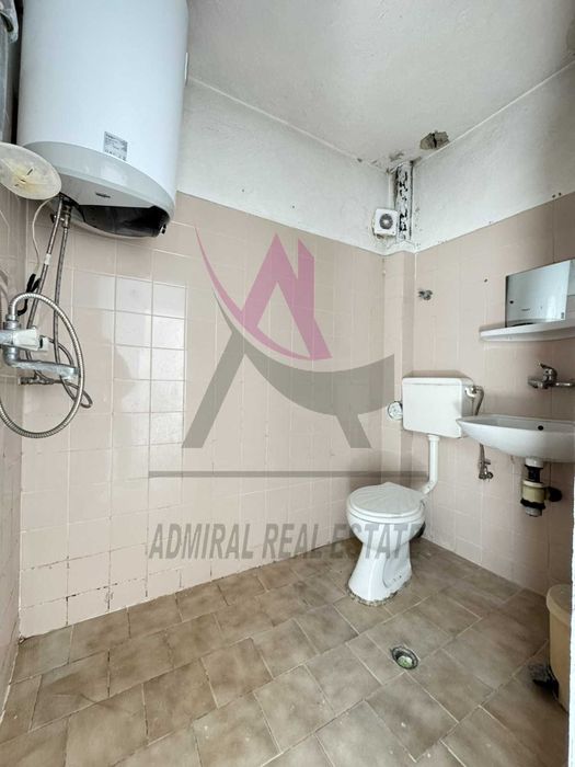 Продава се Тристаен апартамент в Варна, ВИНС - 75 кв.м за 2800 €/кв.м - Снимка #5