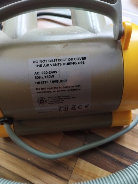 Pompă electrică pt saltele,bărci,etc