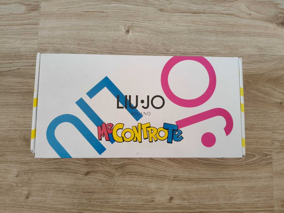 Комплект Liu jo маратонки #33 и анцуг 8г- нови