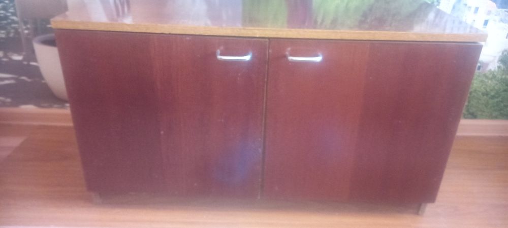 Тумба под телевизор