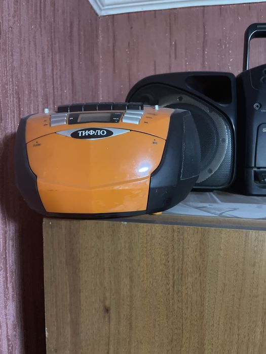 Деккер, сд и фм тюнер