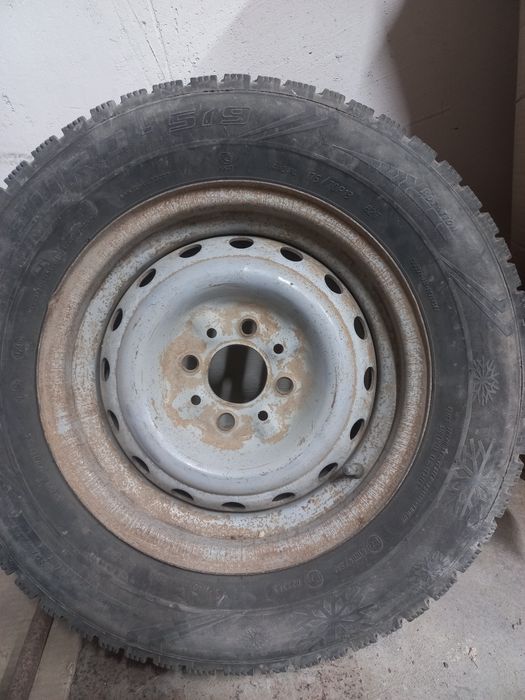 Продаётся   шины