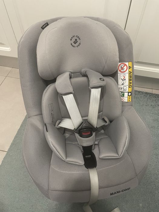 Scaun auto Maxi Cosi Pearl Pro 2 i-Size + baza fixa Family Fix 3