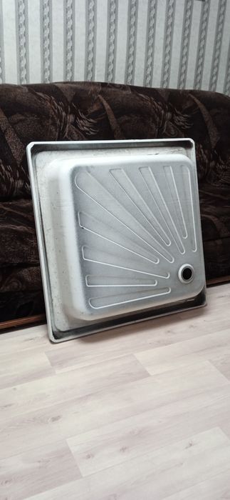 Продам новый поддон