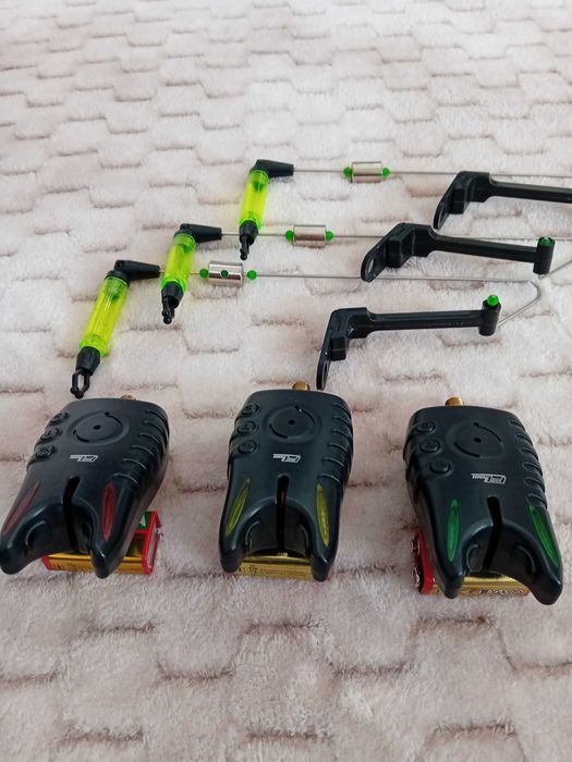 Сигнализатори FL с обтегачи.