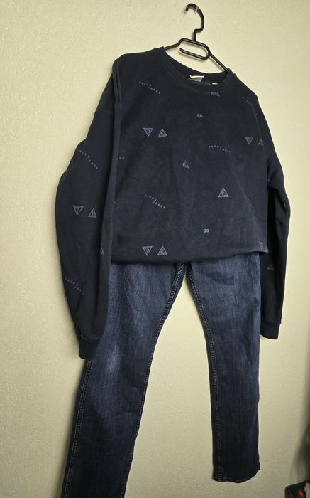 Hanorac Jack&Jones blugi Boss barbat marime M ambele