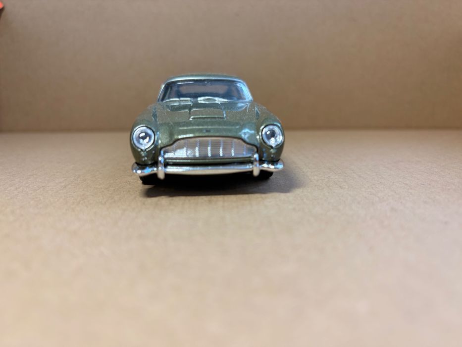 Hot wheels premium