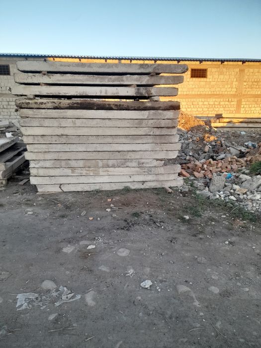 Продам плиты перекрыти 3м 4м 59  плиты пкж фунментные блоки ригеля сте