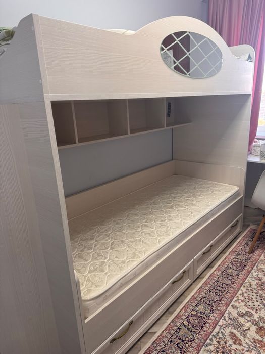 Кровать двухъярусная 200x80