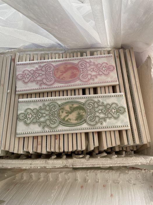 Кафель бордюрный