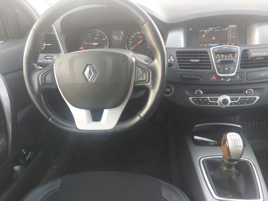 Renault Laguna 3 2012