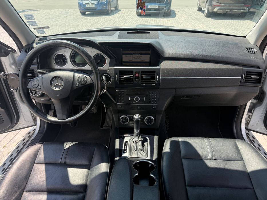 Продава Мерцедес GLK
