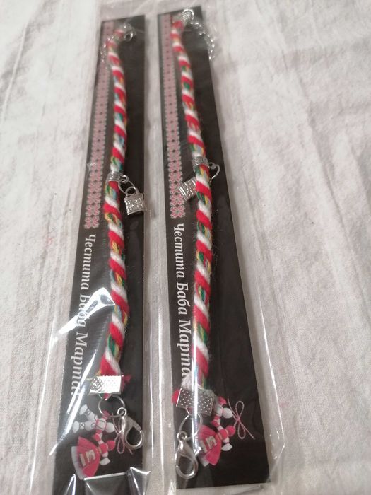 Мартеници различни модели