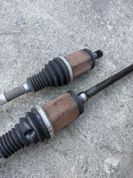 Полуоски БМВ Х5/Х6 Ф15/16 (polioski bmw X5/x6 F15/16