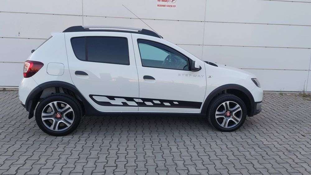 DACIA Sandero Stepway 2014 — imagine 4