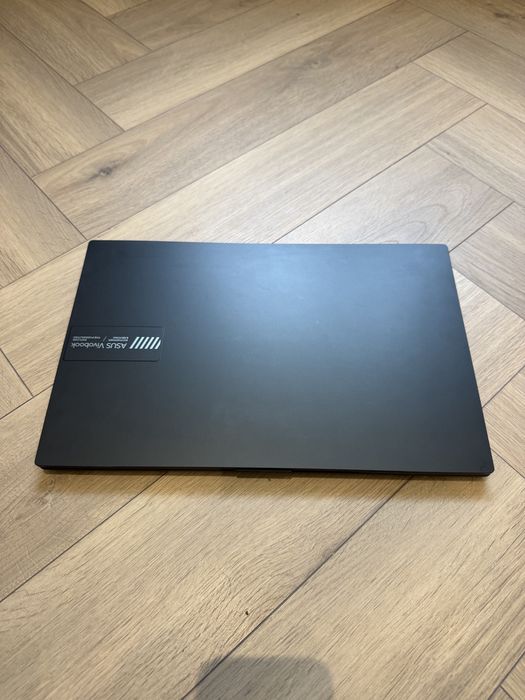 Asus Vivobook go 15 oled