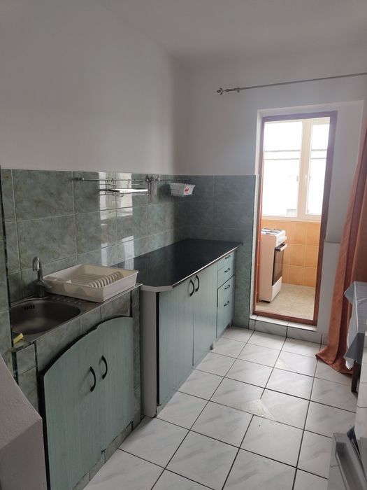 Chirie apartament 2 camere  Rogerius mobilat, utilat 260 euro