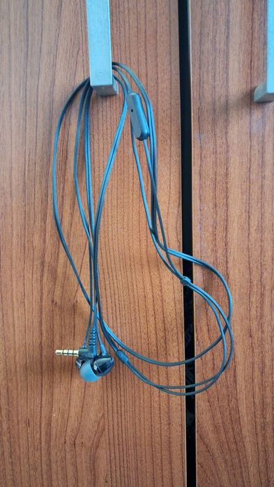 Sony слушалки с кабел