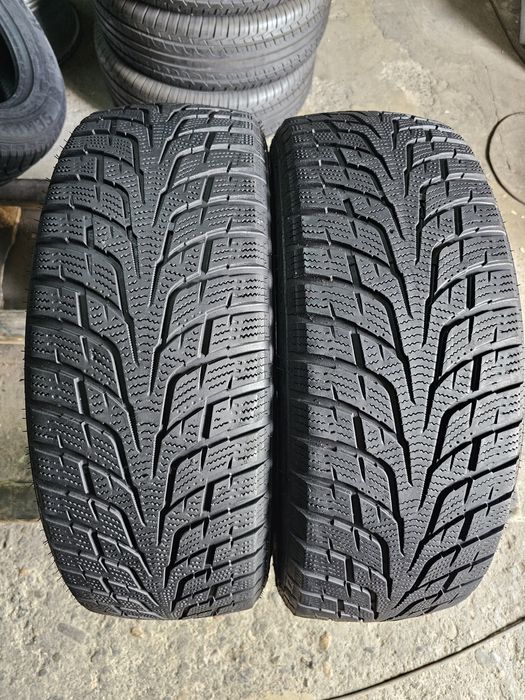 2 anvelope iarna 215 60 17 Radar