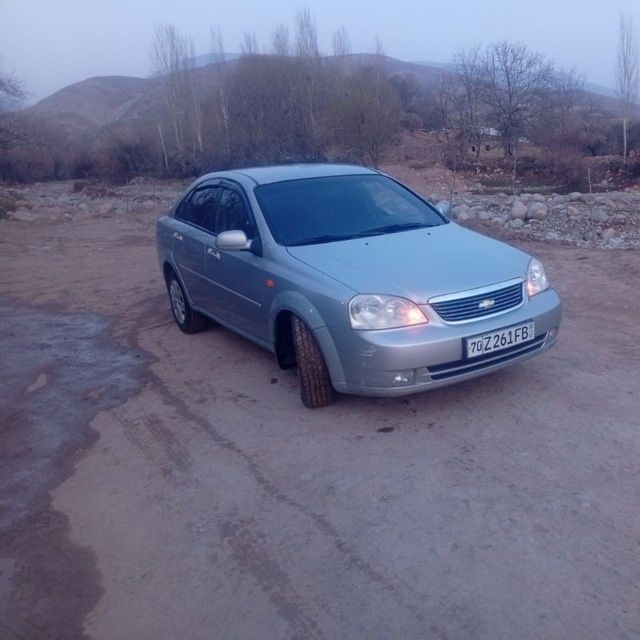 Lasetti sotiladi zur moshincha aybi yuq