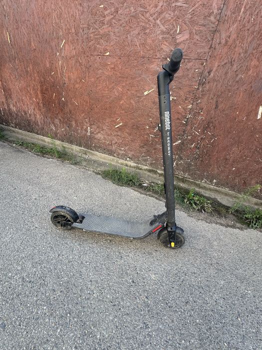 Trotineta electrica Ninebot Segway defecta
