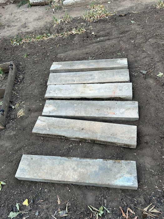 Продаются бордюр.