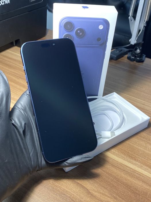 iPhone 17 Pro Max • 512 GB • Deep Blue