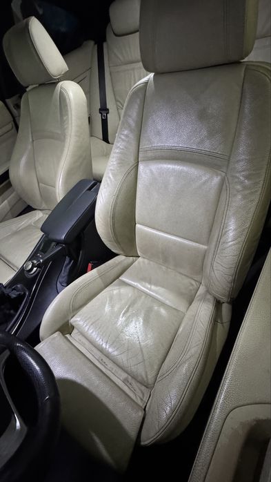 БМВ Е92 пълен комплект салон от ЛЯВ волан седалки с подгрев