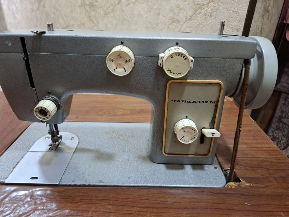 Tikadigan mashina "Chayka"