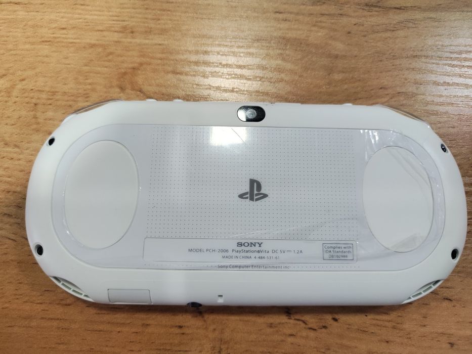 Ps vita (2000) Slim