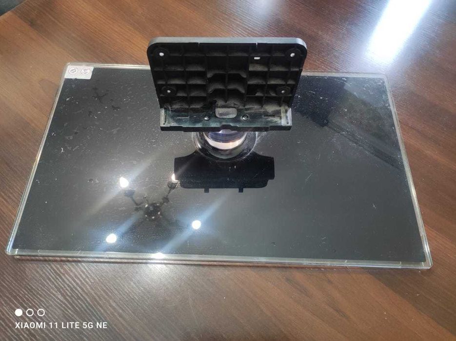 Подставка для телевизора