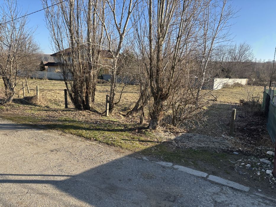 Продава се Парцел в с. Бараково, Област Кюстендил - 326 кв.м за 28 €/кв.м - Снимка #3